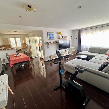 Villa Castello Residence Zrnovo Ngoại thất bức ảnh