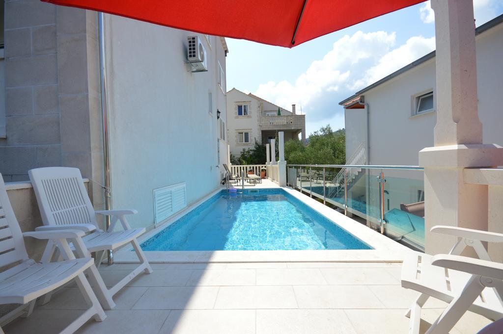 Villa Castello Residence Zrnovo Ngoại thất bức ảnh