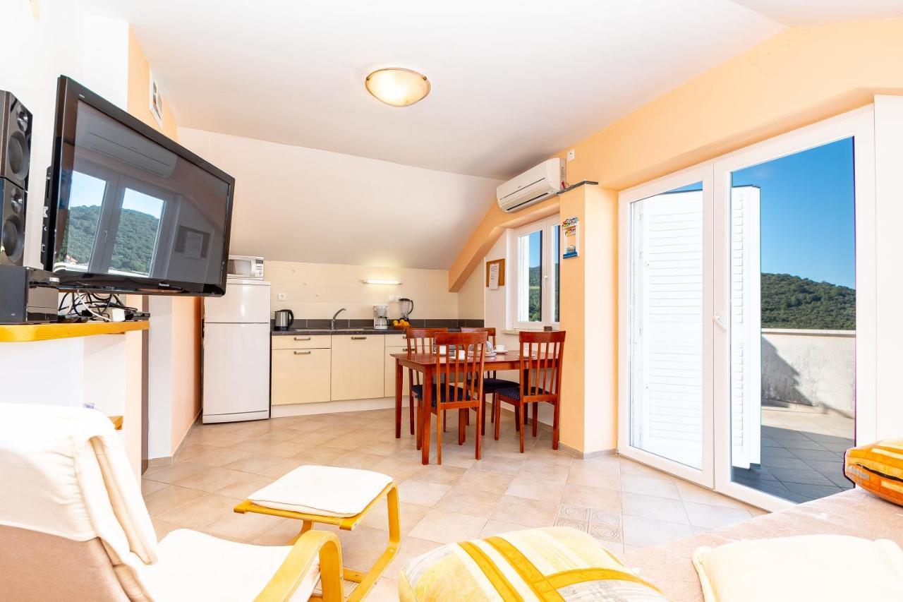 Villa Castello Residence Zrnovo Ngoại thất bức ảnh